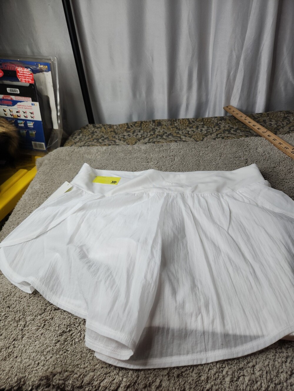 Women's Woven High-Rise 2-in-1 Run Shorts 3" - All In Motion White XXL - Picture 5 of 16